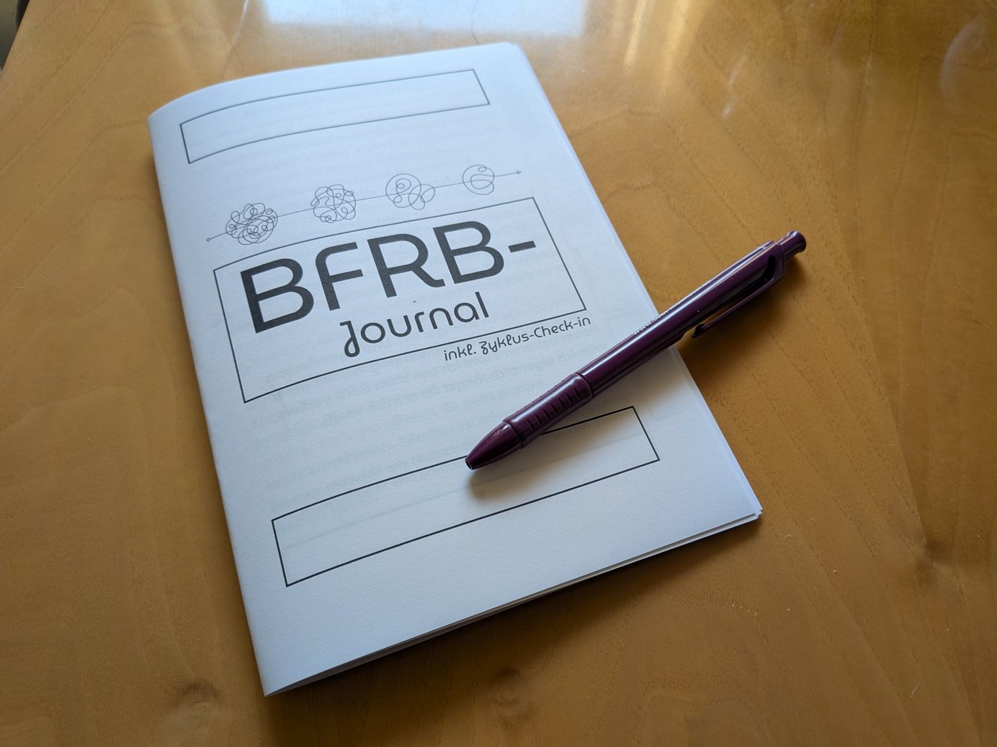Ausgedrucktes BFRB-Journal im A5-Format